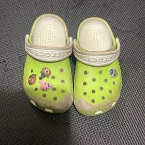 Toddler Neon Yellow/Green Crocs size 9